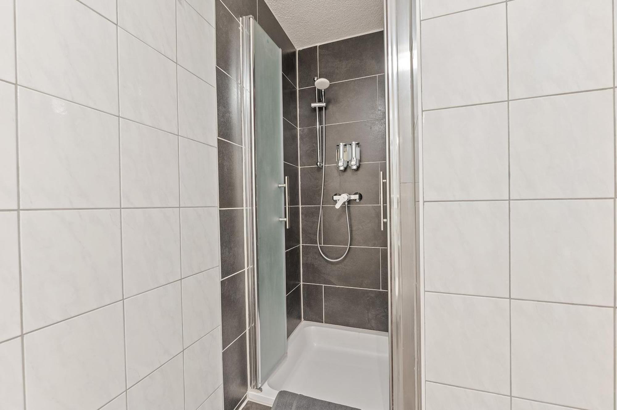 Businesshotel Lemon Suites Self Check-In Messe Airport Mit Kueche - Monteure Willkommen Neuhausen auf den Fildern 部屋 写真