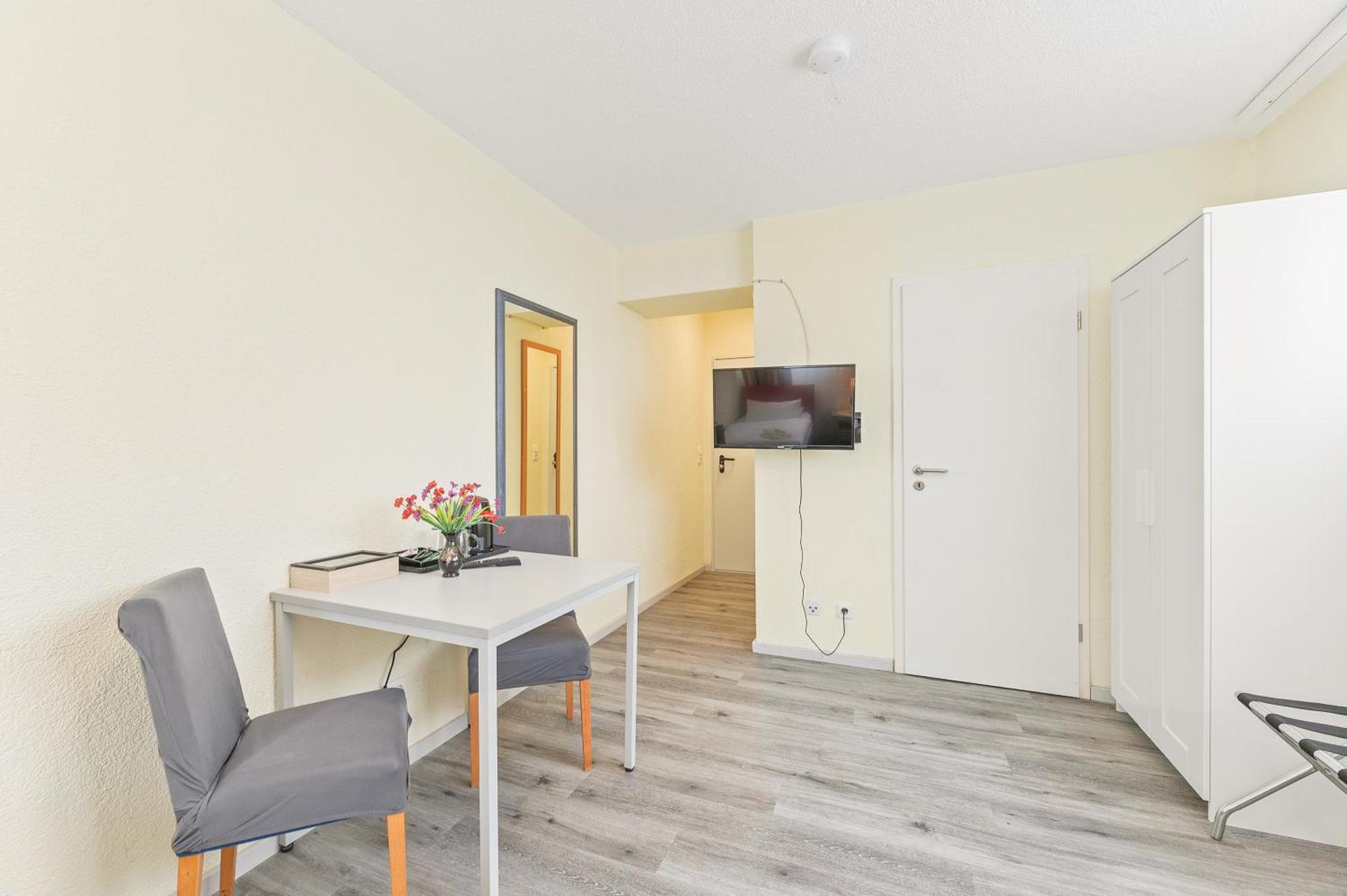 Businesshotel Lemon Suites Self Check-In Messe Airport Mit Kueche - Monteure Willkommen Neuhausen auf den Fildern 部屋 写真