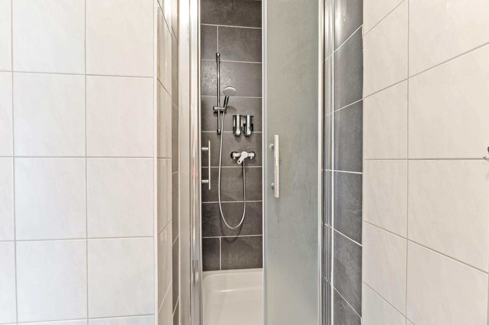 Businesshotel Lemon Suites Self Check-In Messe Airport Mit Kueche - Monteure Willkommen Neuhausen auf den Fildern 部屋 写真